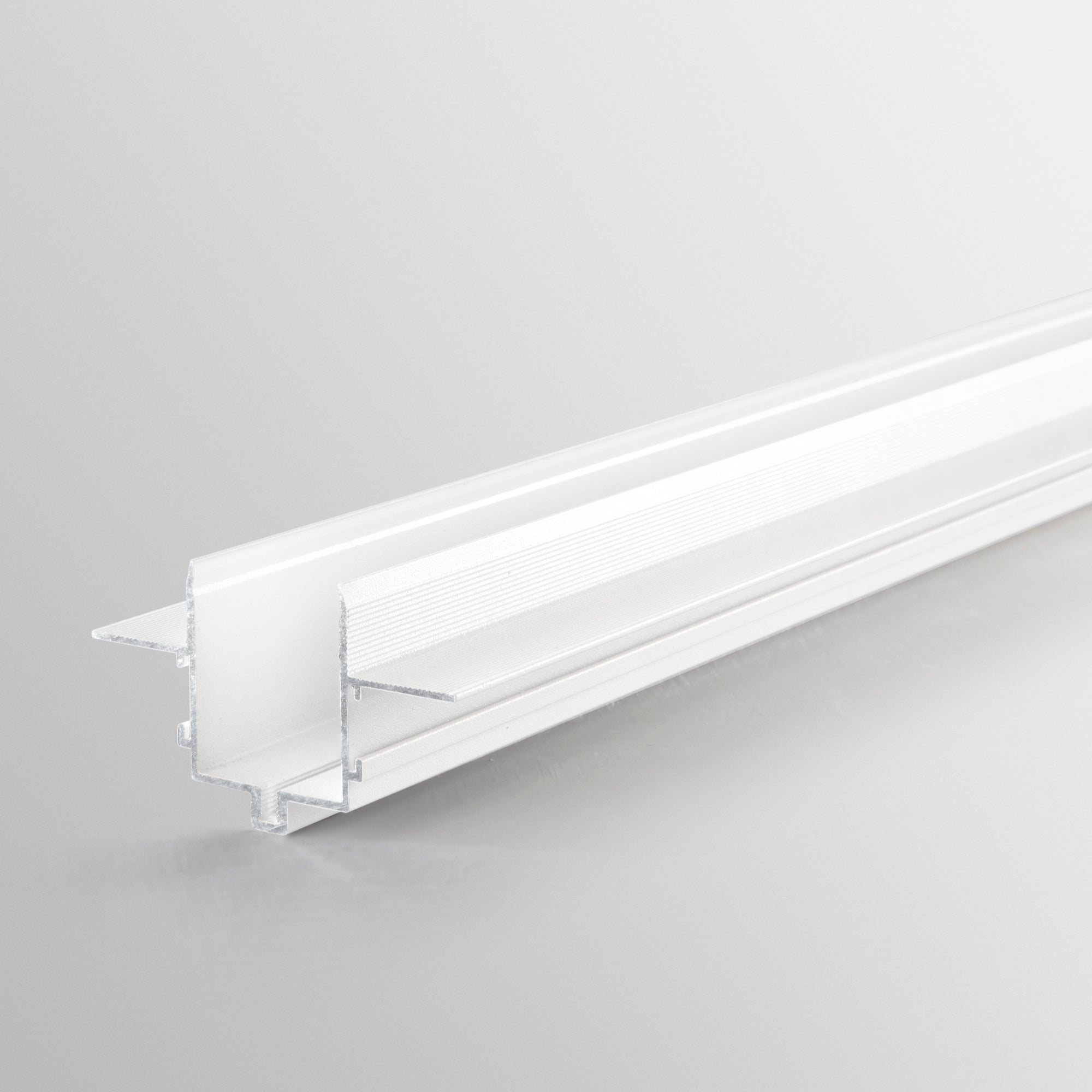 Alloggio per sistema binario montaggio ad incasso a filo 2 metri BERNINI. - FT-FeelThe