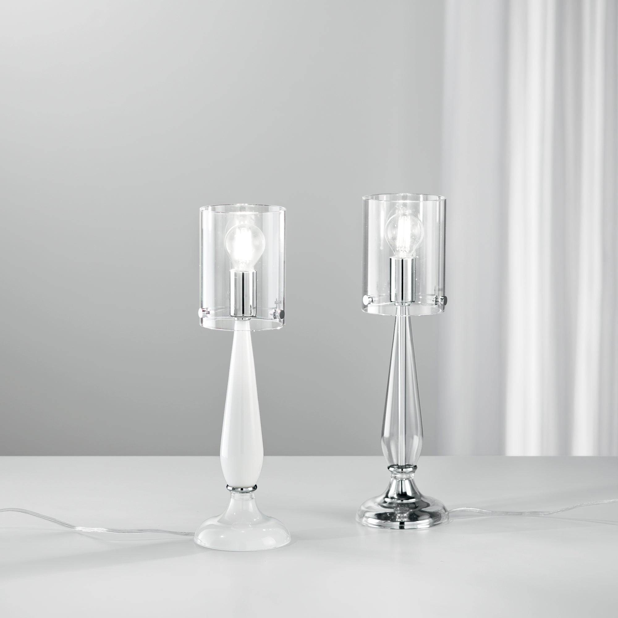 Lampada da tavolo trasparente AURORA in vetro soffiato con diffusore in vetro - FT-FeelThe