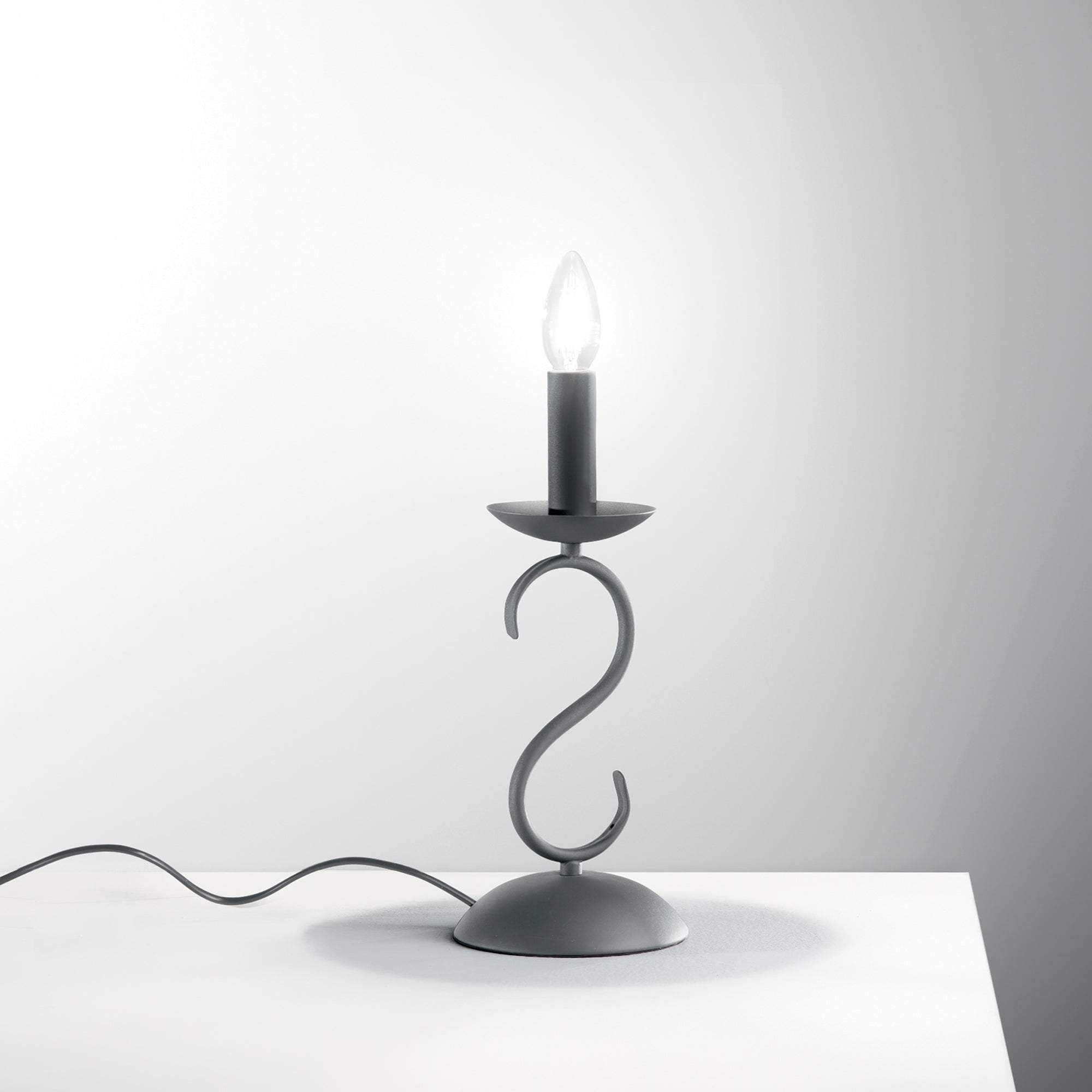 Lampada da tavolo BEATRICE in metallo antracite - FT-FeelThe