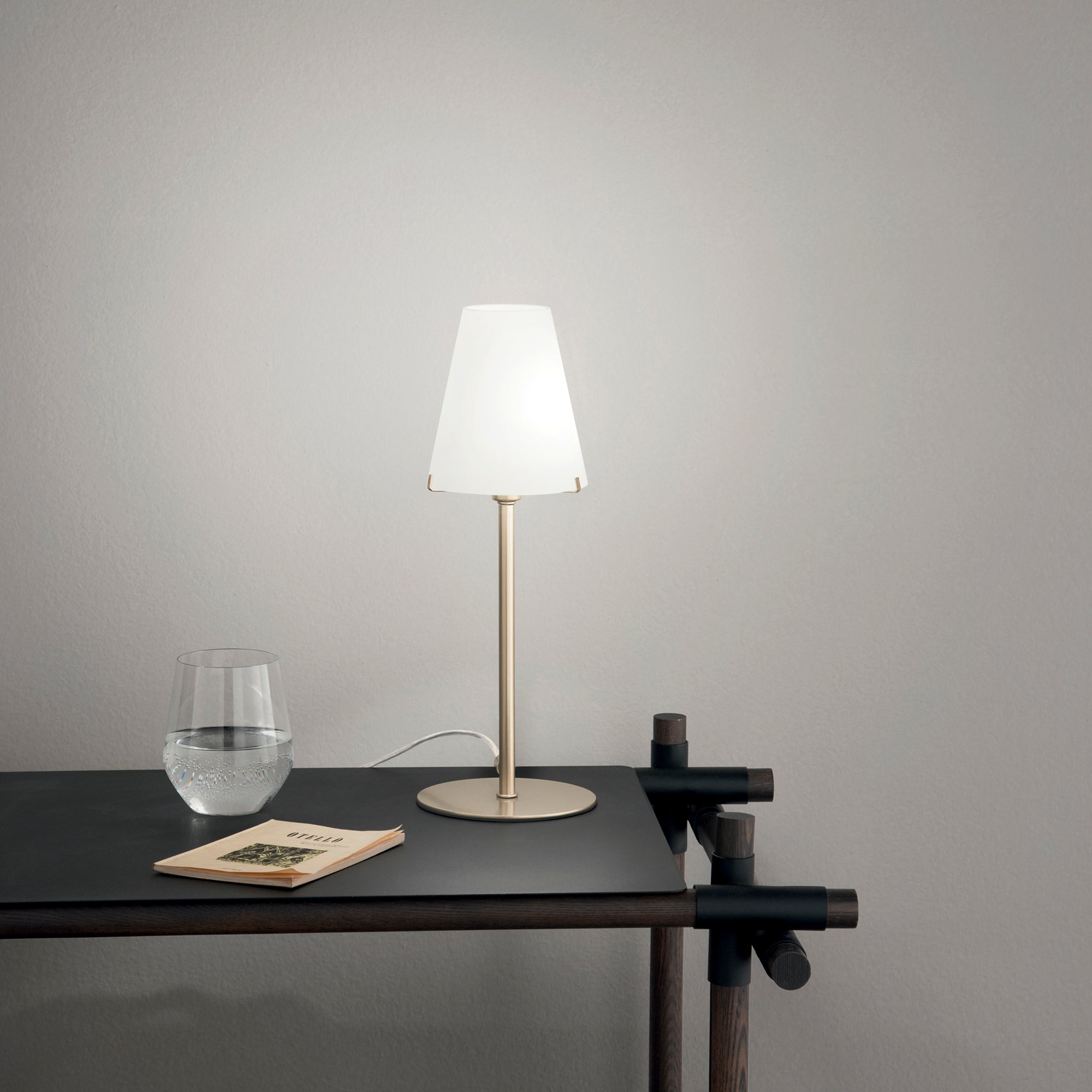 Lampada da tavolo CANTO - FT-FeelThe