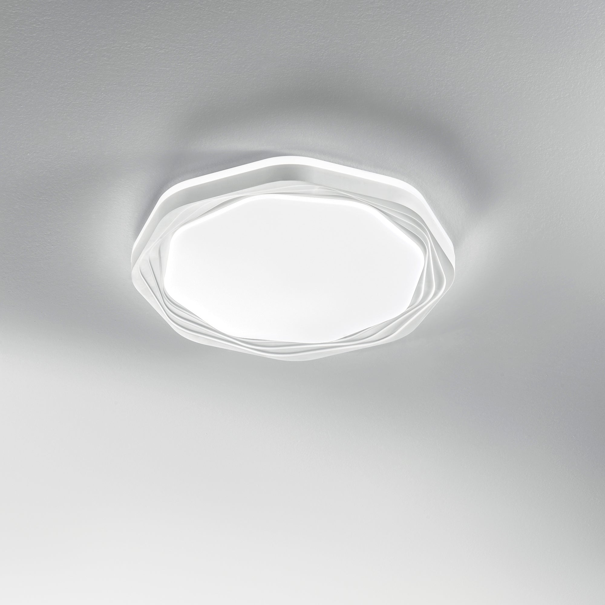 Plafoniera LED DAISY con retroilluminazione, CCT+ dimmer e funzione WIFI - FT-FeelThe