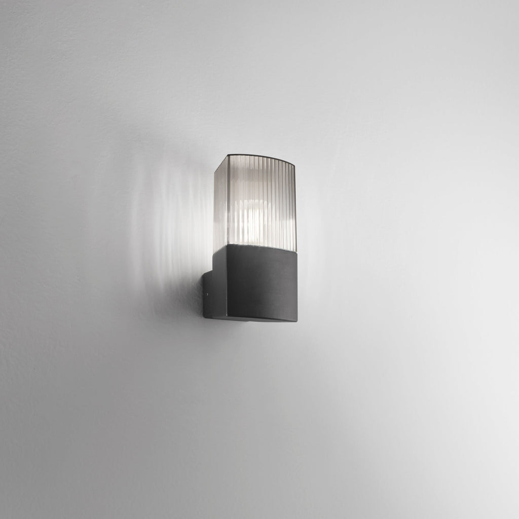 Applique DARK singola ambientata
