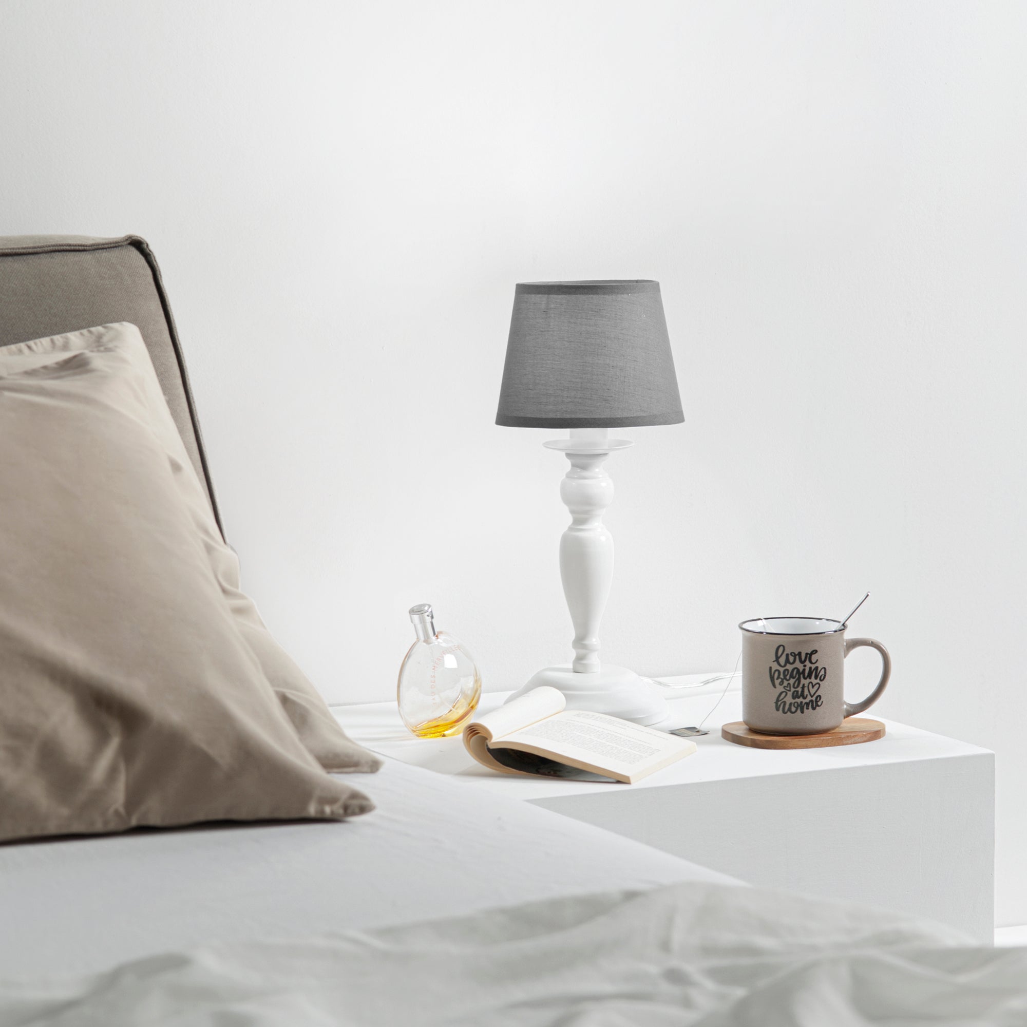 Lampada da tavolo FAVOLA in metallo - FT-FeelThe