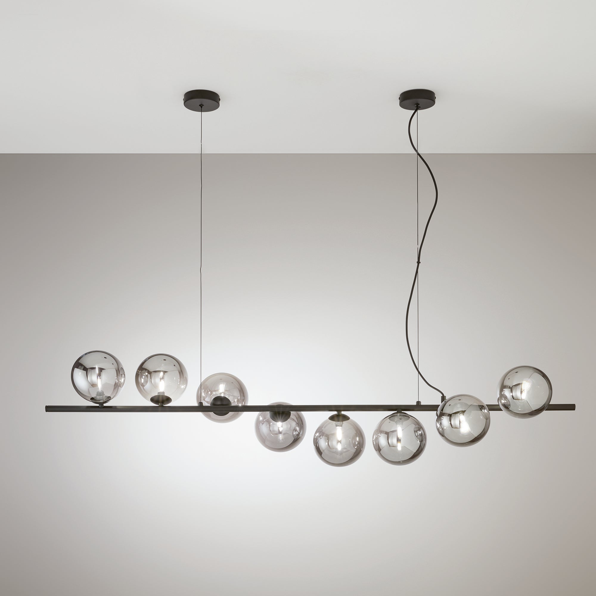 Lampadario a sospensione HONEY con otto diffusori in vetro soffiato - FT-FeelThe