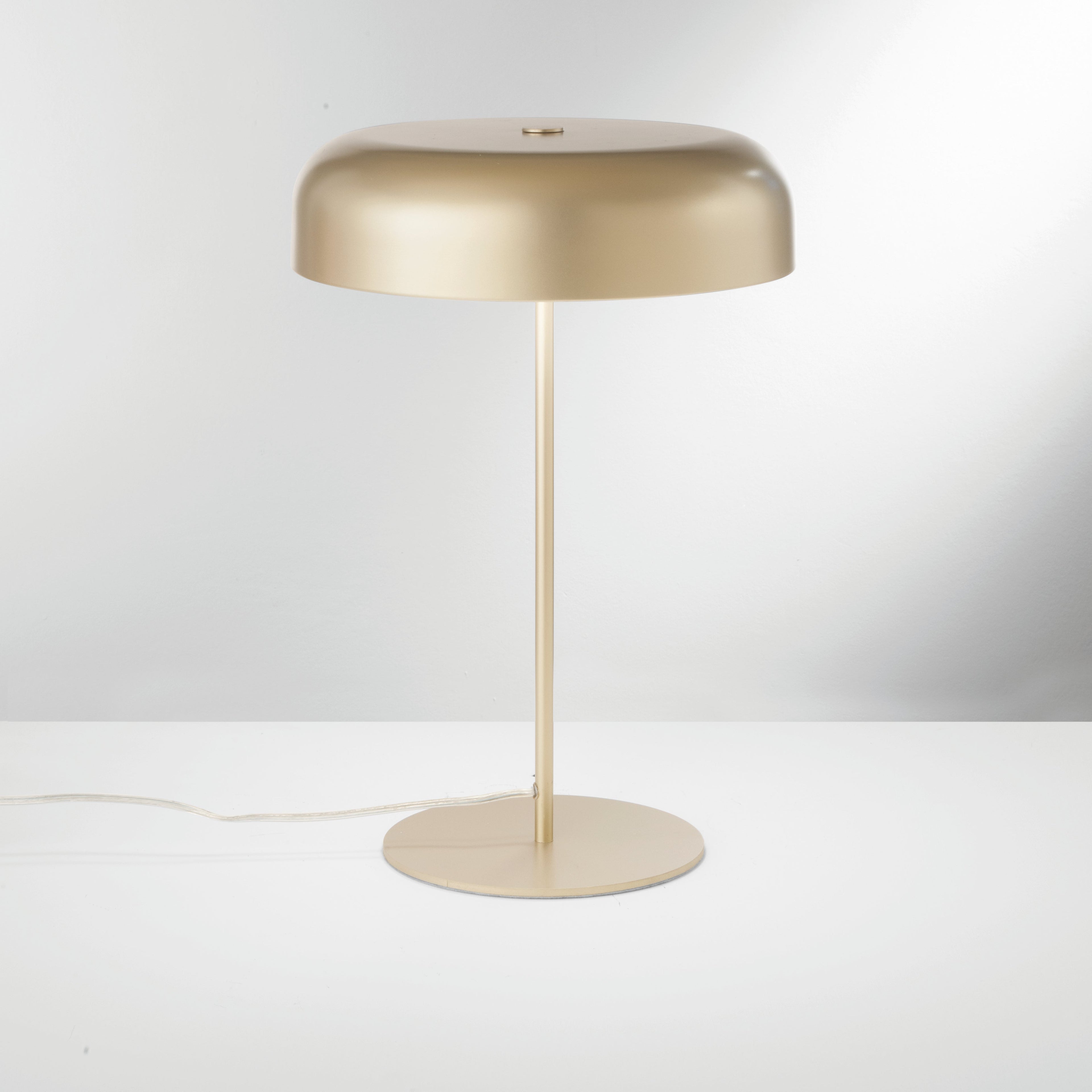 Lampada da tavolo ICEMAN oro in metallo - FT-FeelThe