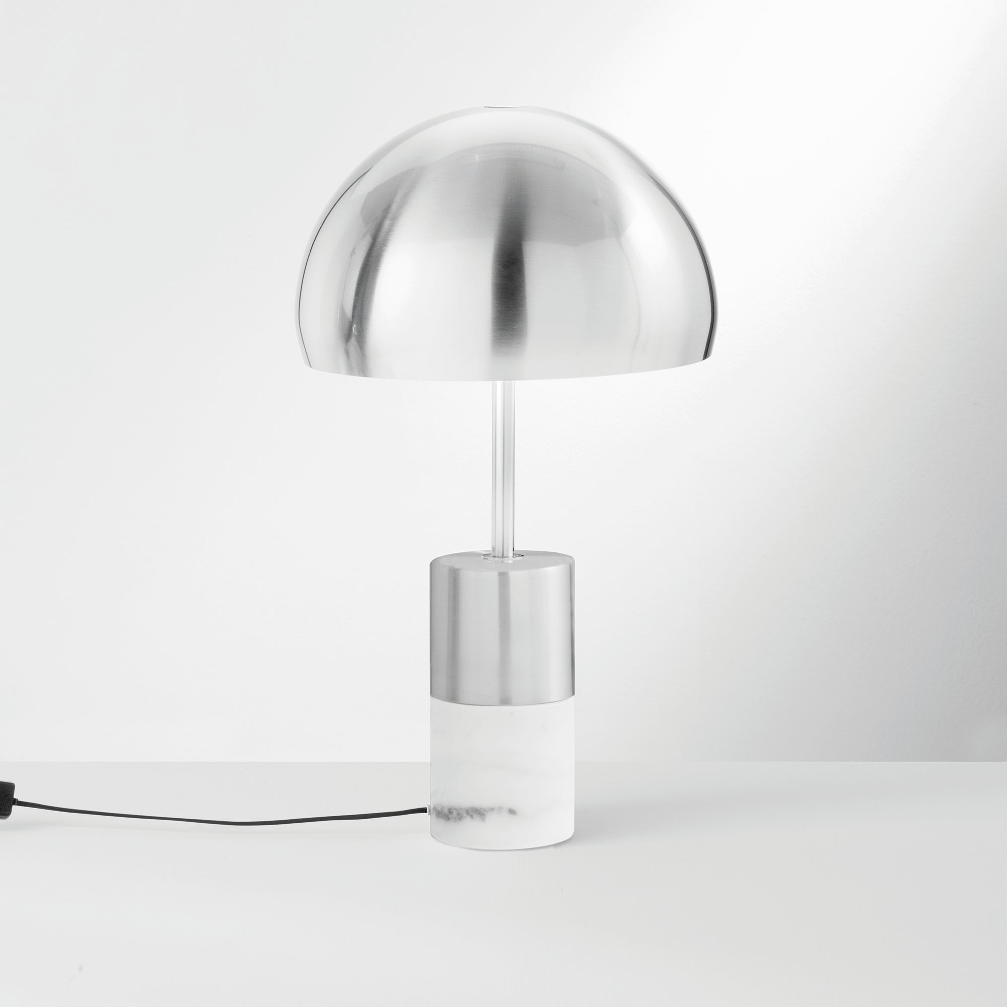 Lampada da tavolo oro IGEA in metallo con base in marmo - FT-FeelThe