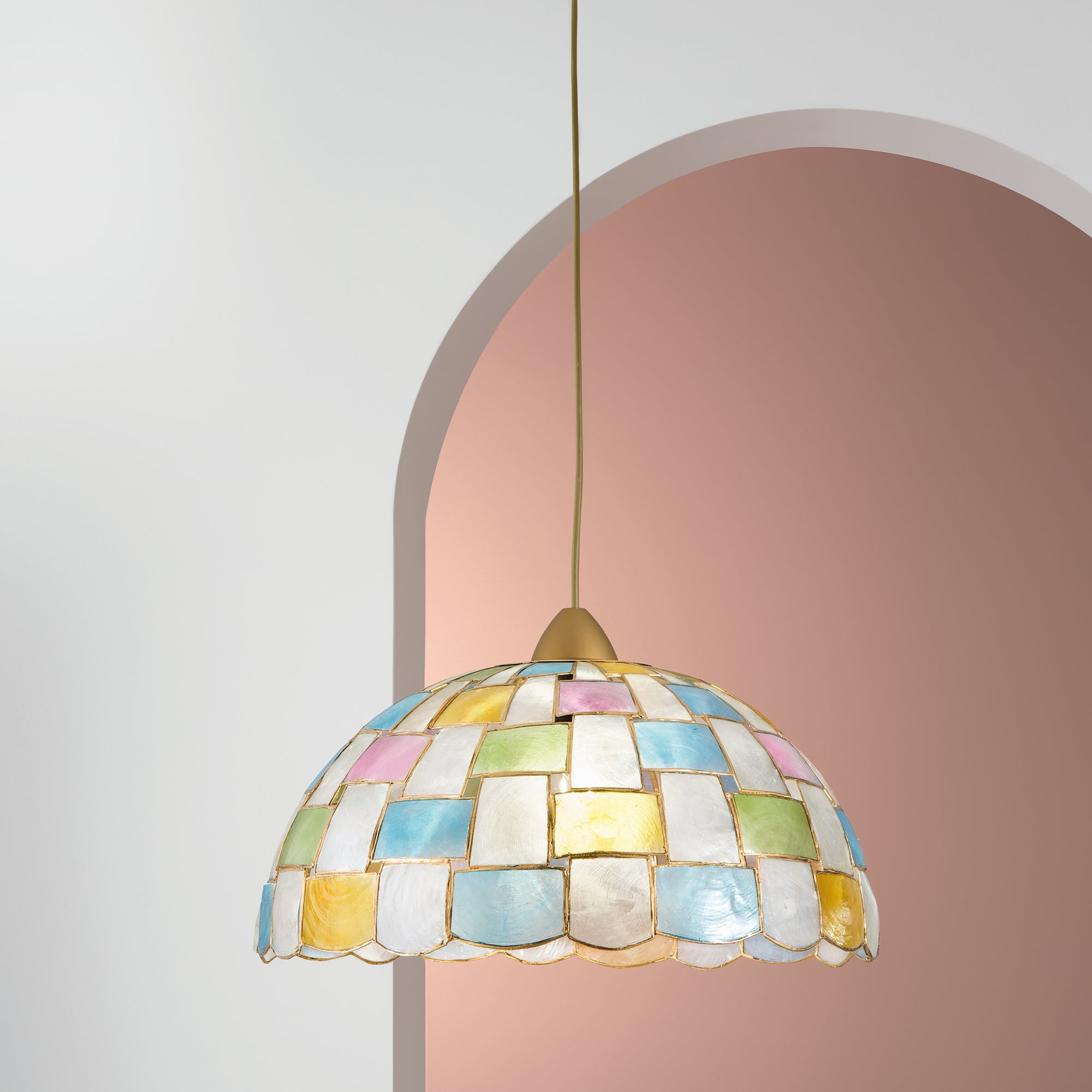 Lampadario a sospensione PAULA in madreperla - FT-FeelThe