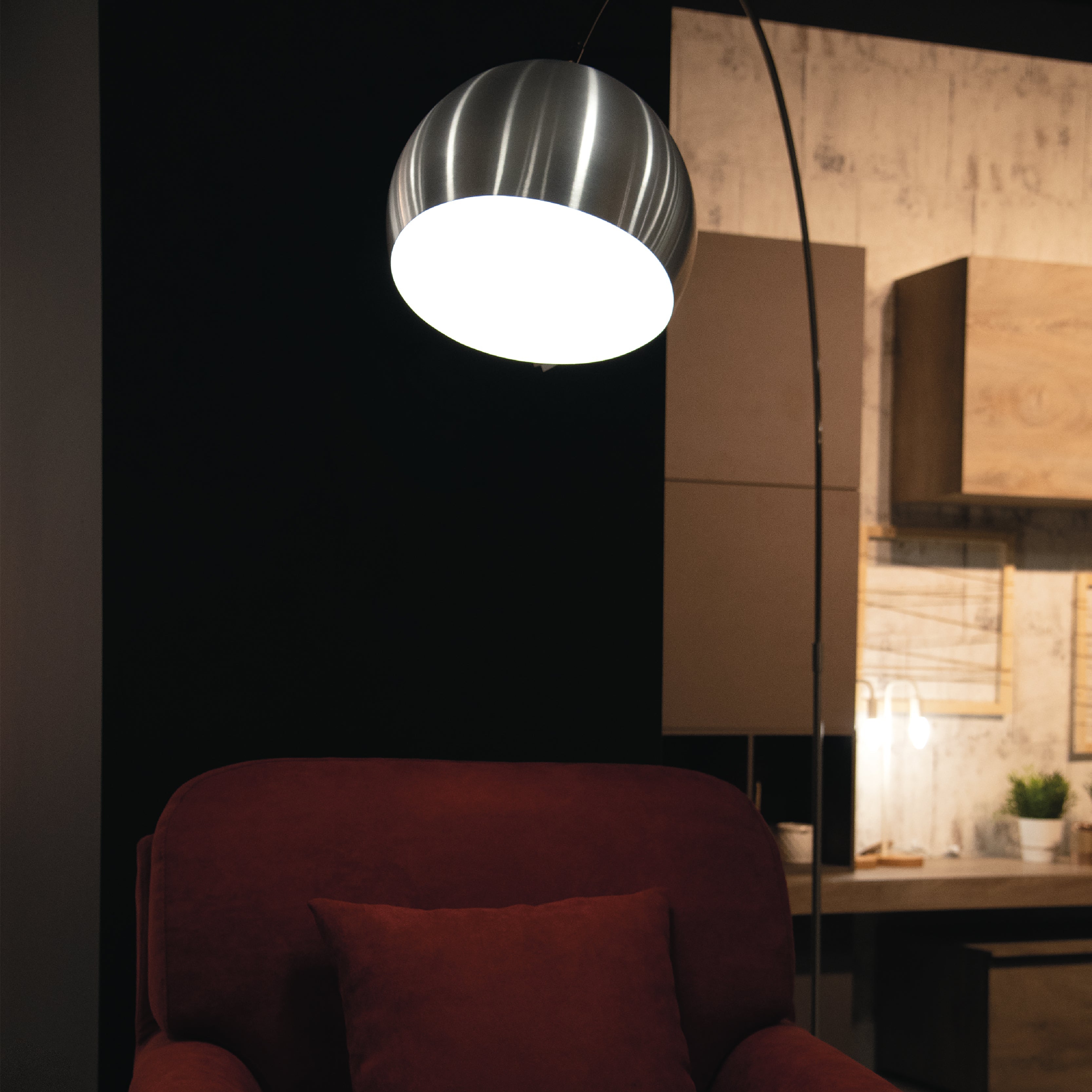 Piantana PLAZA in acciaio, diffusore in alluminio o in acrilico bianco e base in marmo - FT-FeelThe