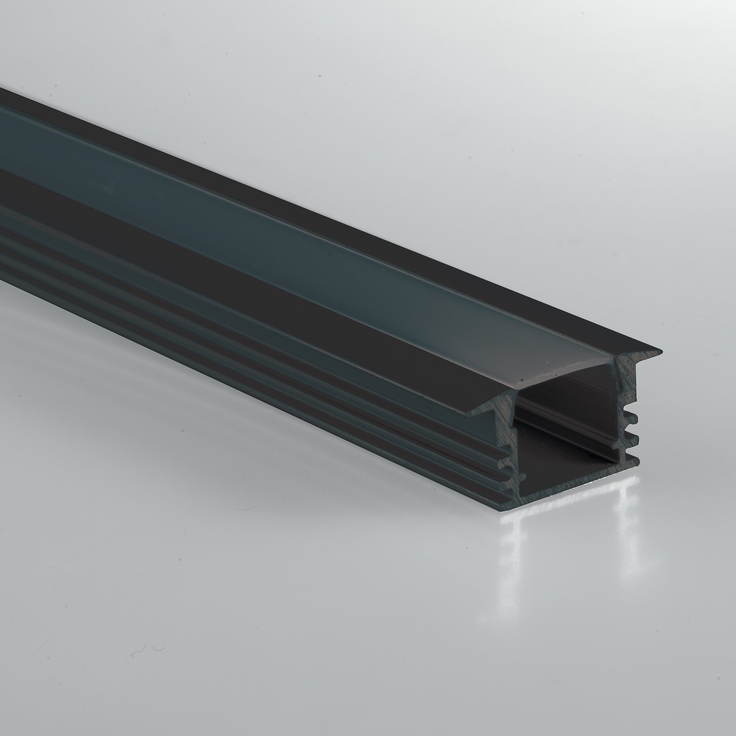 Profilo BERLINO in alluminio 2m - FT-FeelThe