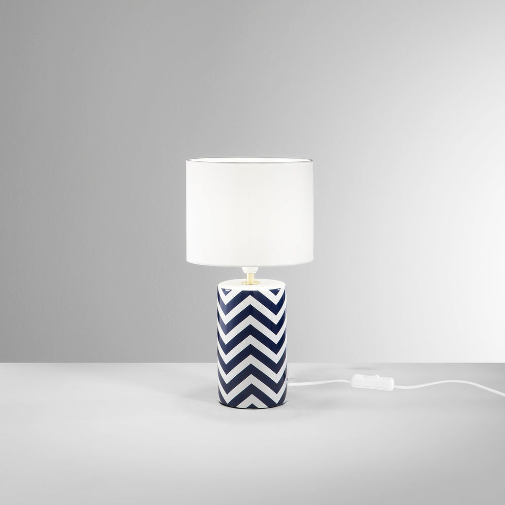 Lampada da tavolo Zeno - Foto sfondo grigio