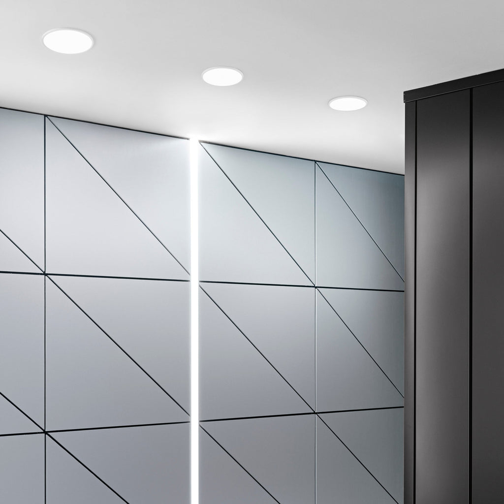 Incasso LED PLUS in alluminio bianco opaco e bordo effetto plafoniera - FT-FeelThe