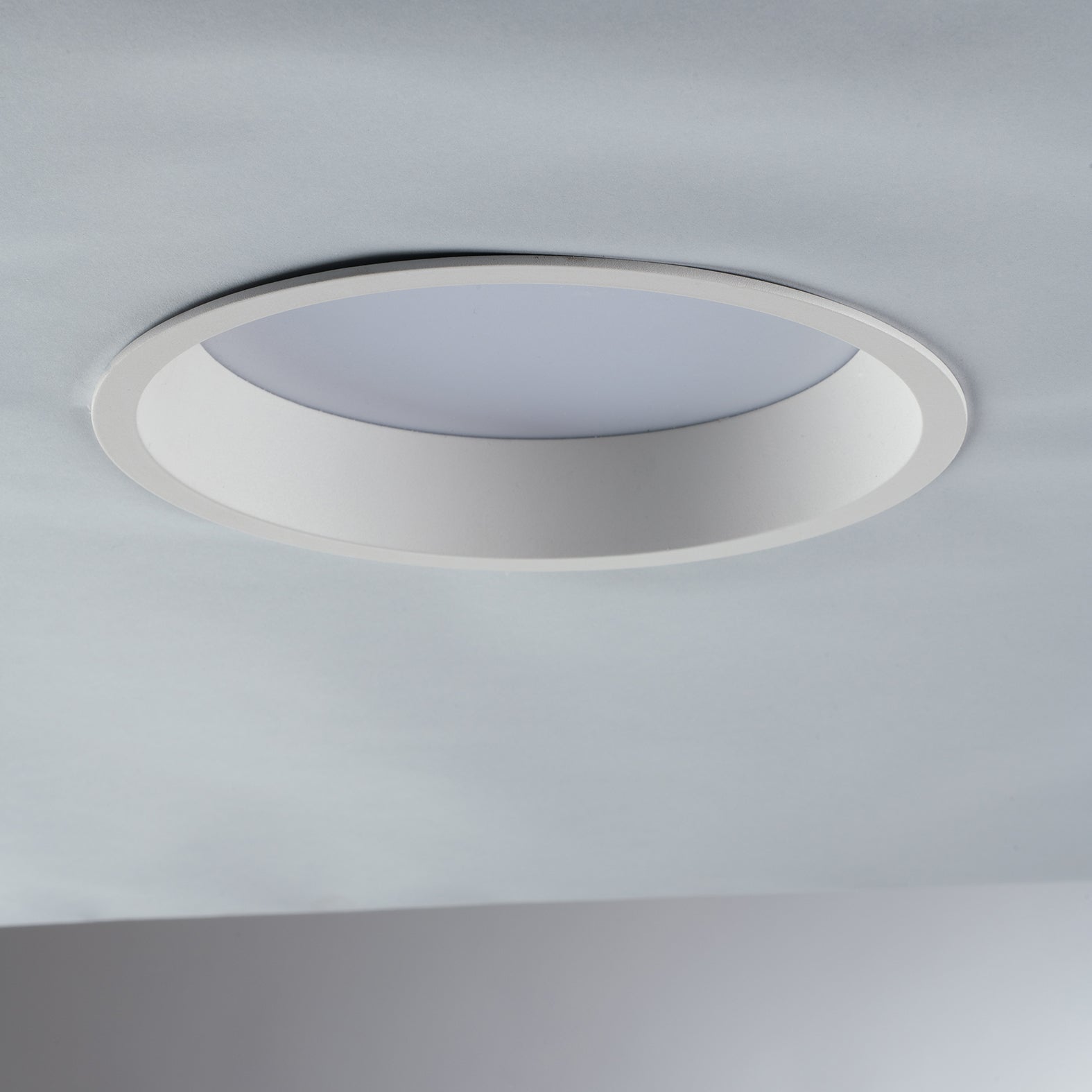 Incasso LED XANTO rotondo bianco satinato in alluminio pressofuso - FT-FeelThe