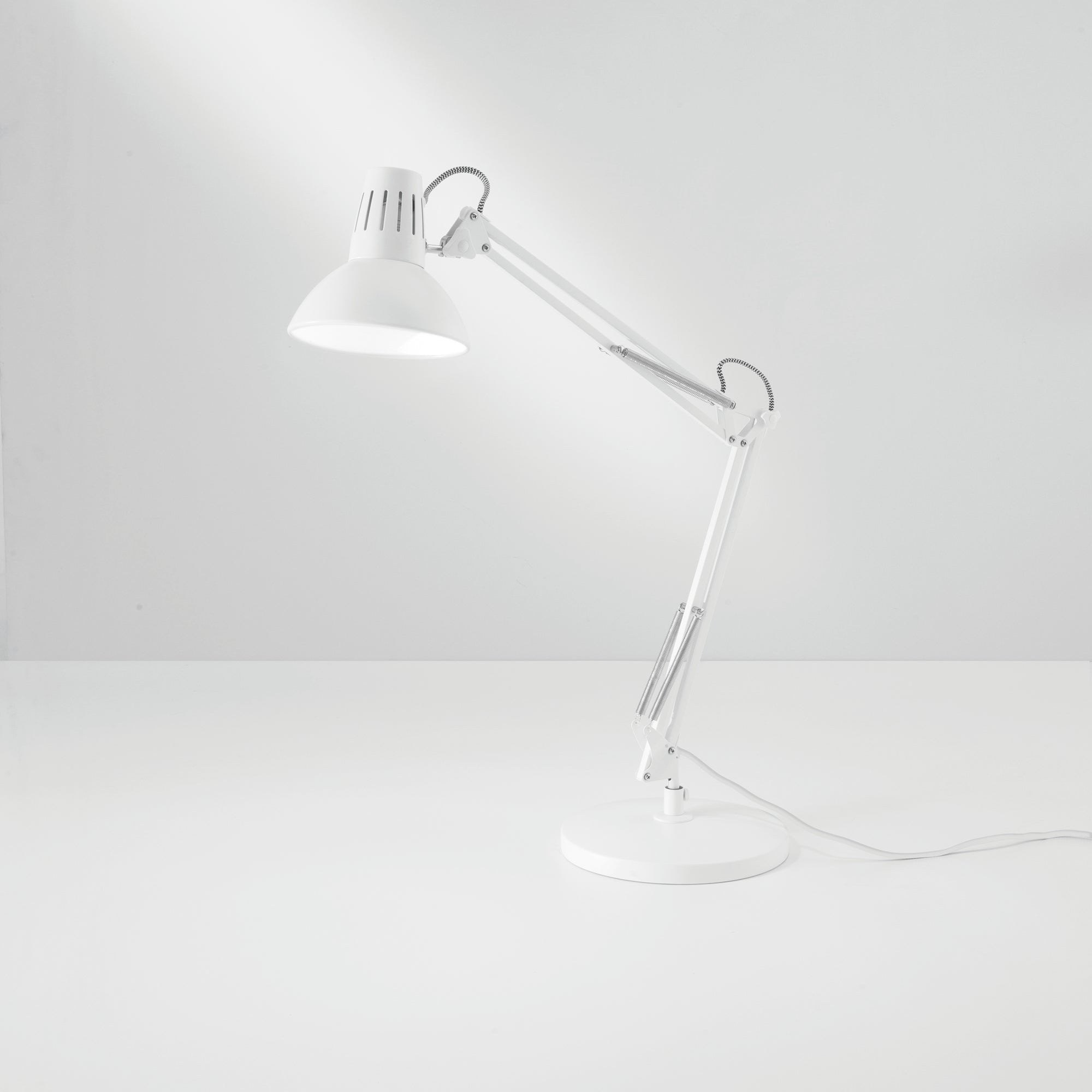 Lampada da tavolo verde ARTIFEX in metallo con altezza regolabile - FT-FeelThe