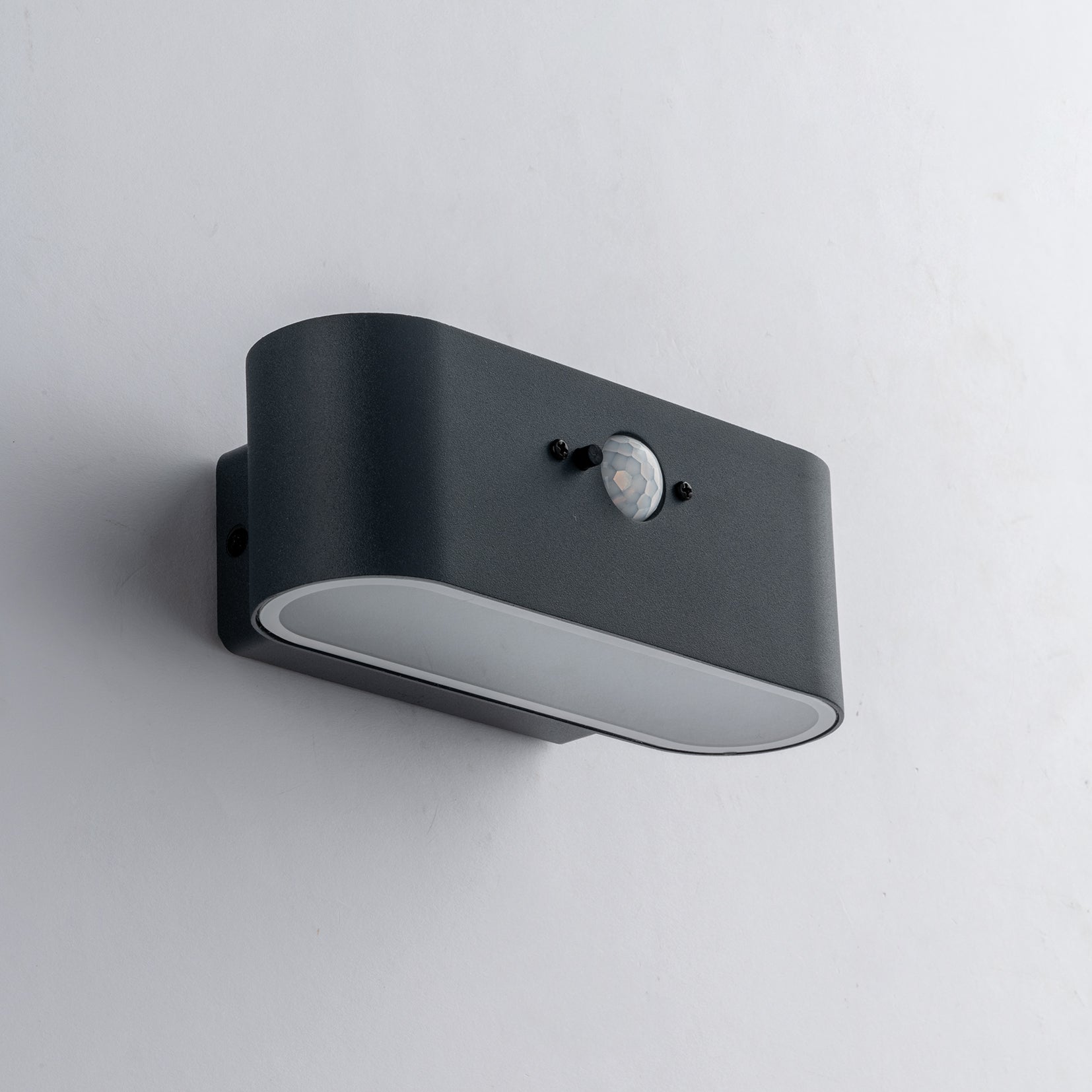 Applique LED ALBERT per esterno con pannello solare e sensore di movimento - FT-FeelThe