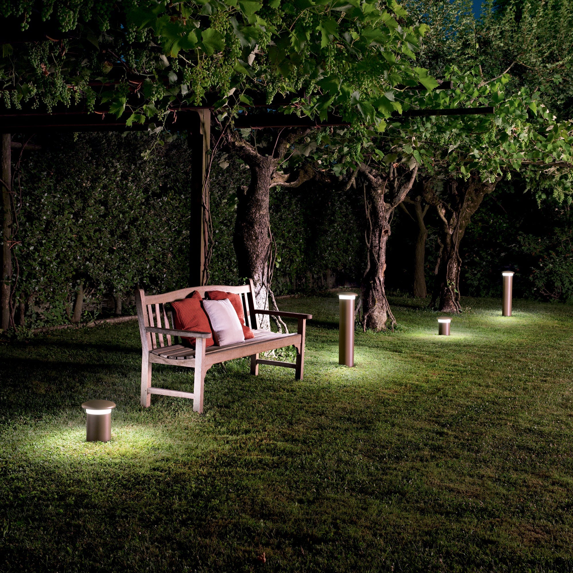 Paletto LED BITT in alluminio per ambienti esterni - FT-FeelThe