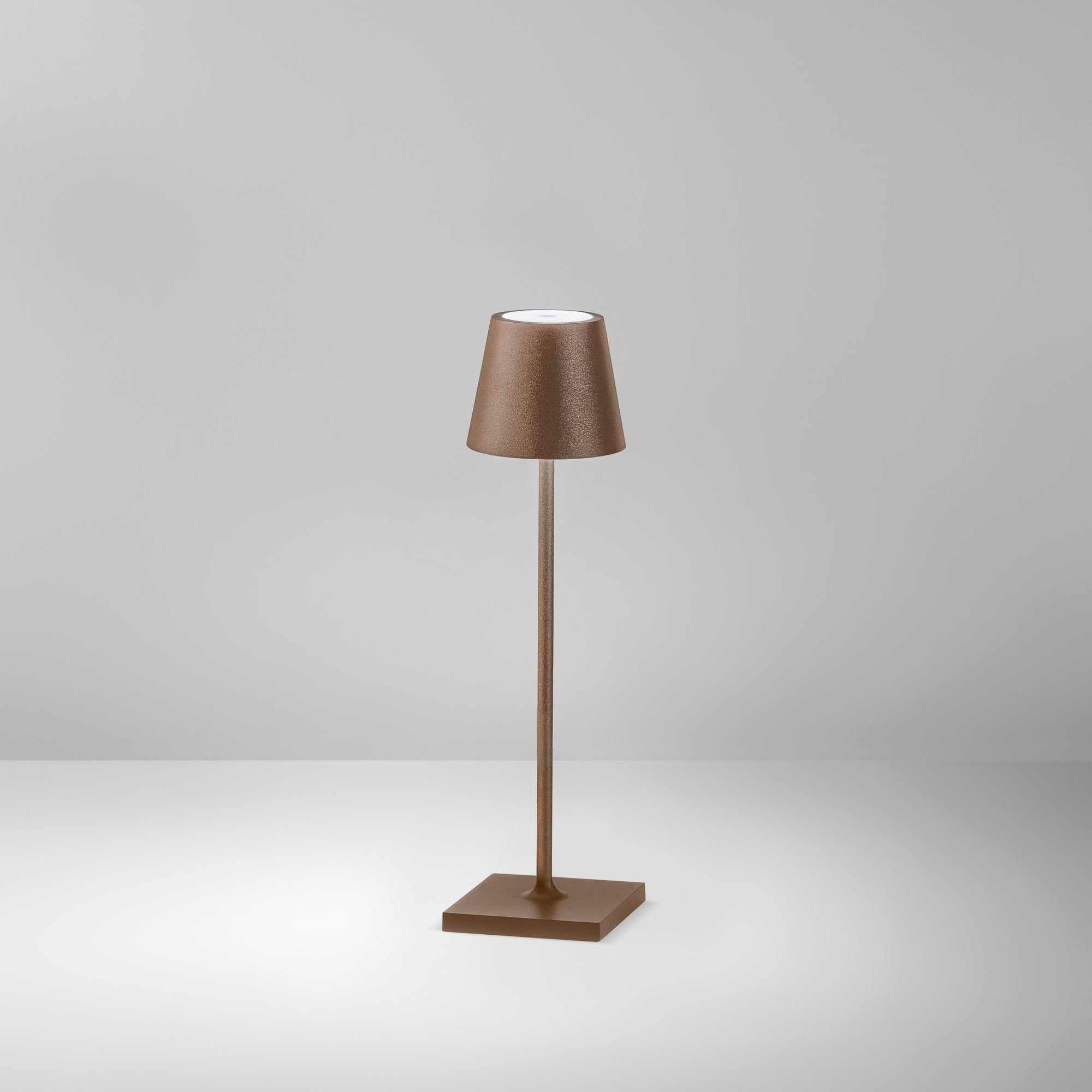 Lampada da tavolo LED DRINK mini ricaricabile