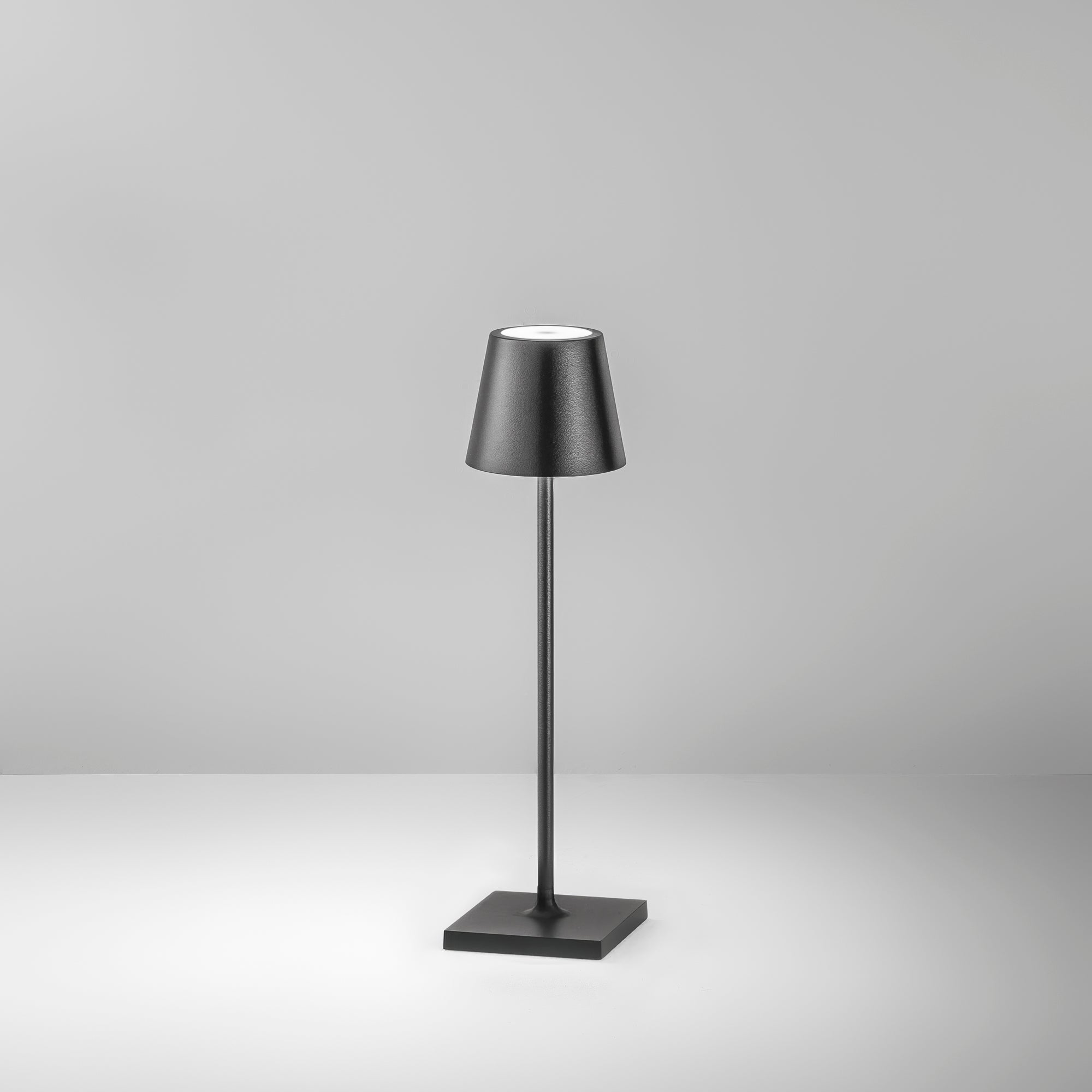 Lampada da tavolo LED DRINK mini ricaricabile