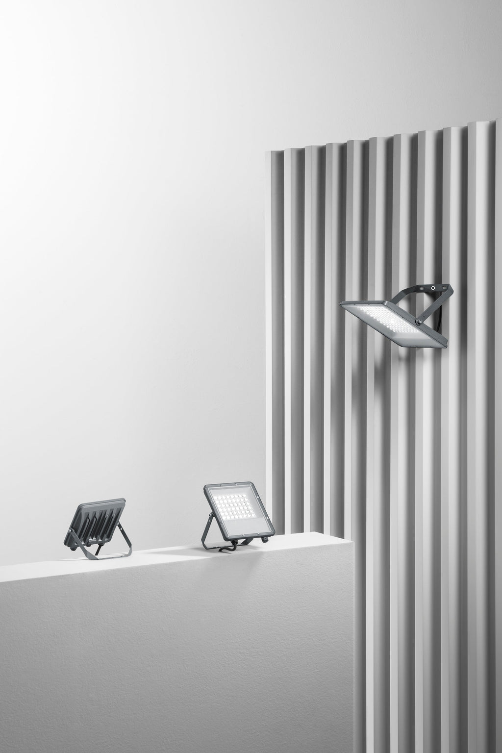 Proiettore LED ESUS in alluminio | FT Feel The
