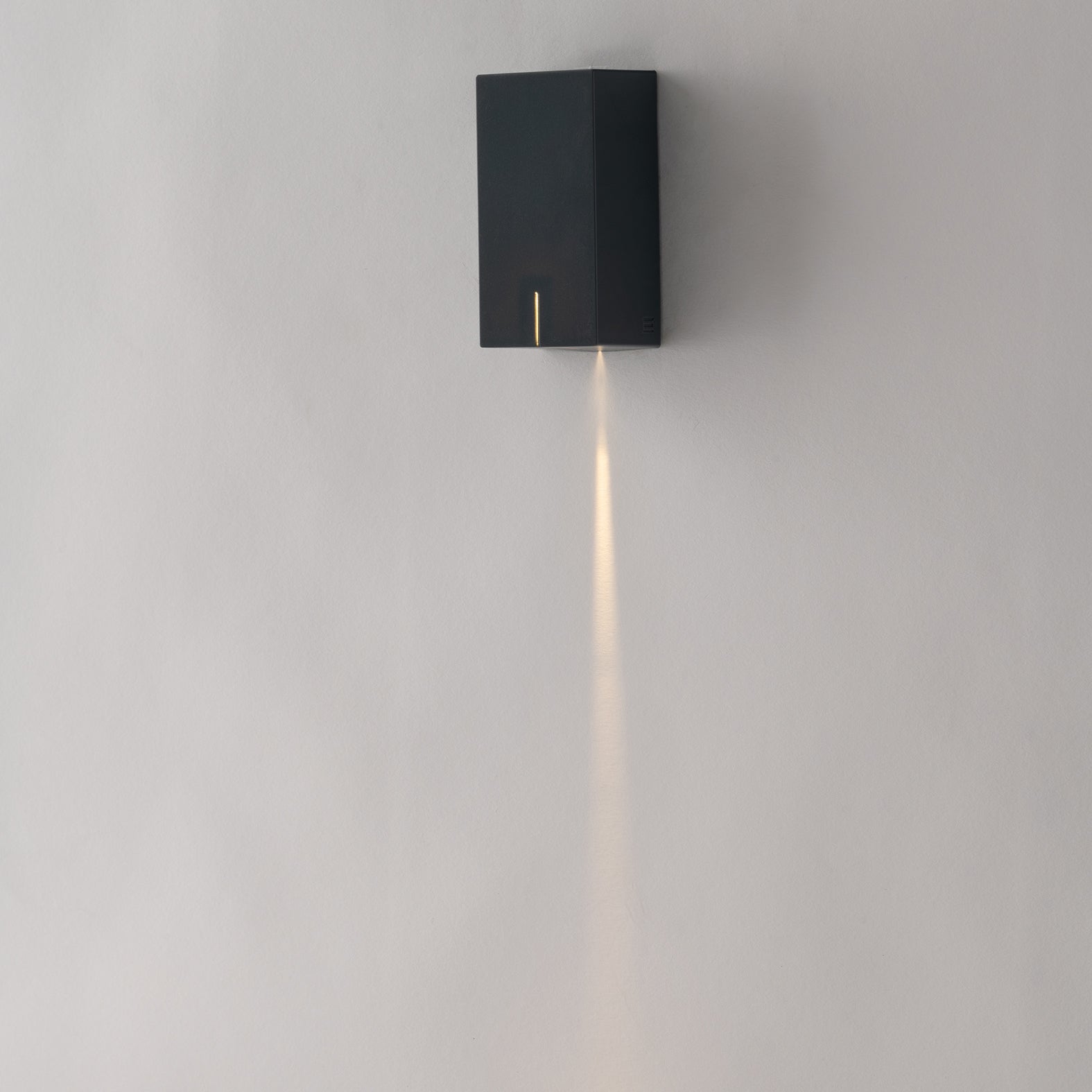 Applique Laser per esterni in color antracite, con LED SMD 3W e 5W e luce naturale - FT-FeelThe