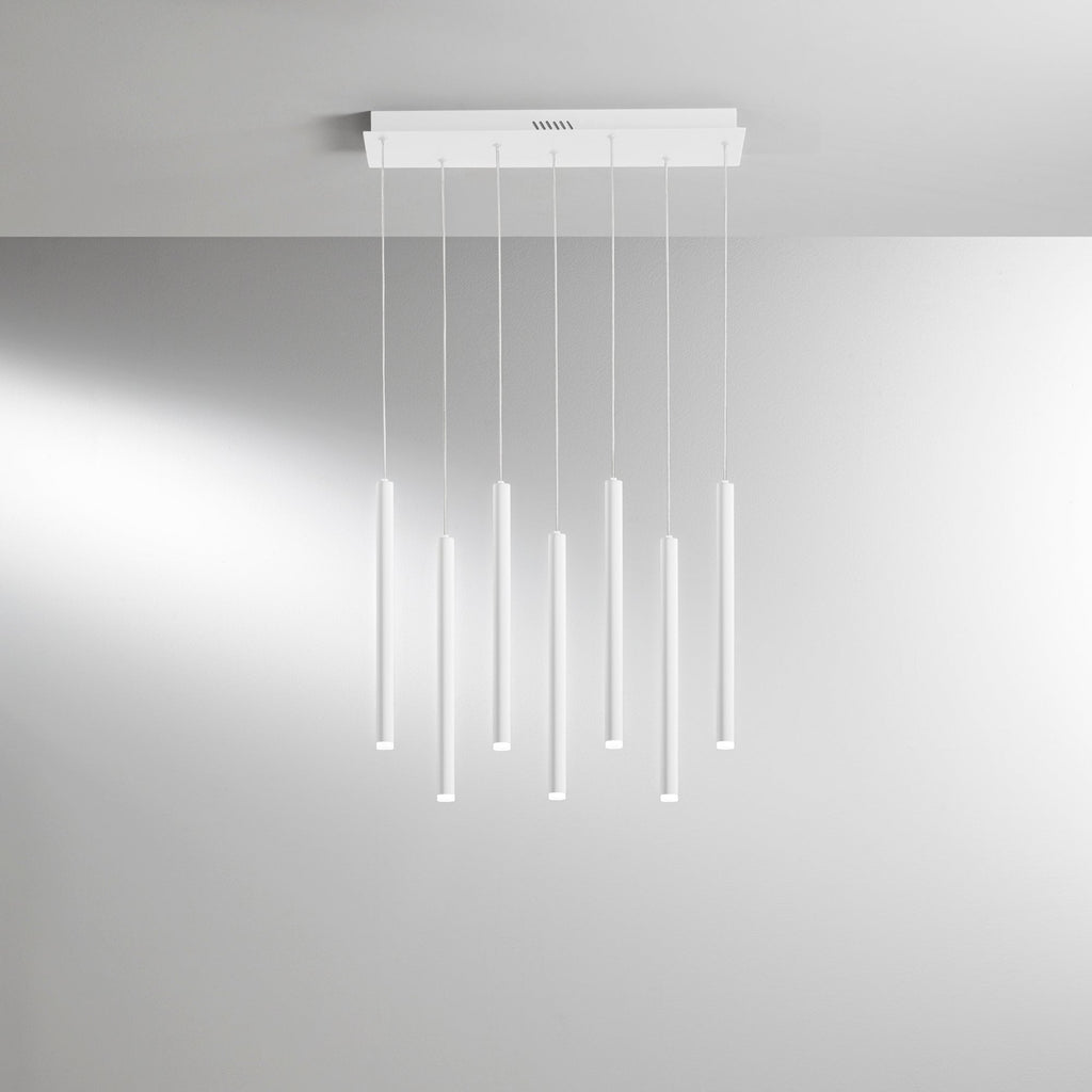Sospensione LED PYPE con struttura tubolare lineare e interruttore CCT per la personalizzazione della temperatura colore - FT-FeelThe