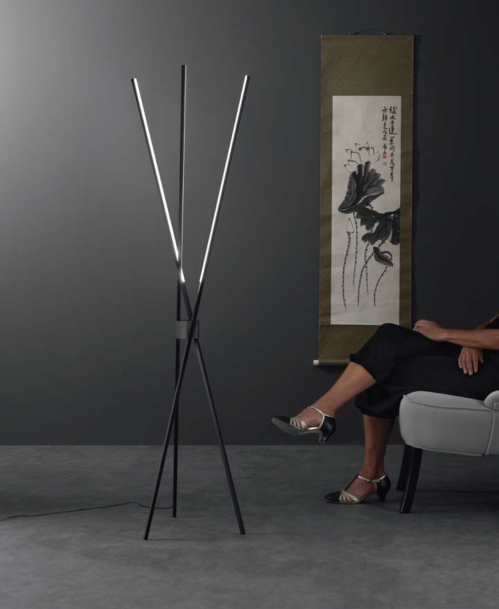 Piantana LED SHANGHAI con interruttore CCT per la personalizzazione della temperatura colore - FT-FeelThe