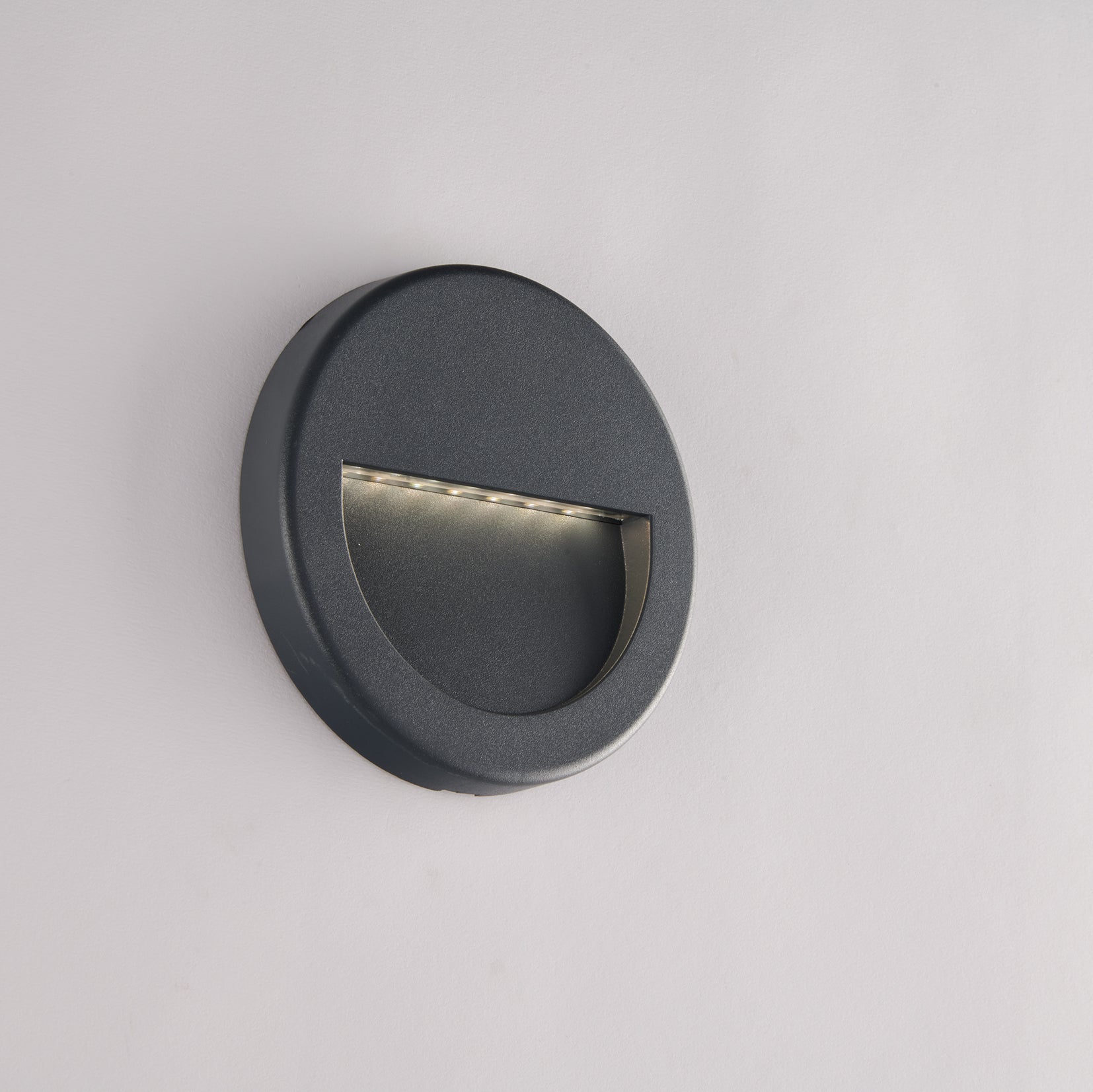 Applique segnapassi per esterni LED SMILE, compatibile con cassetta 502E - FT-FeelThe