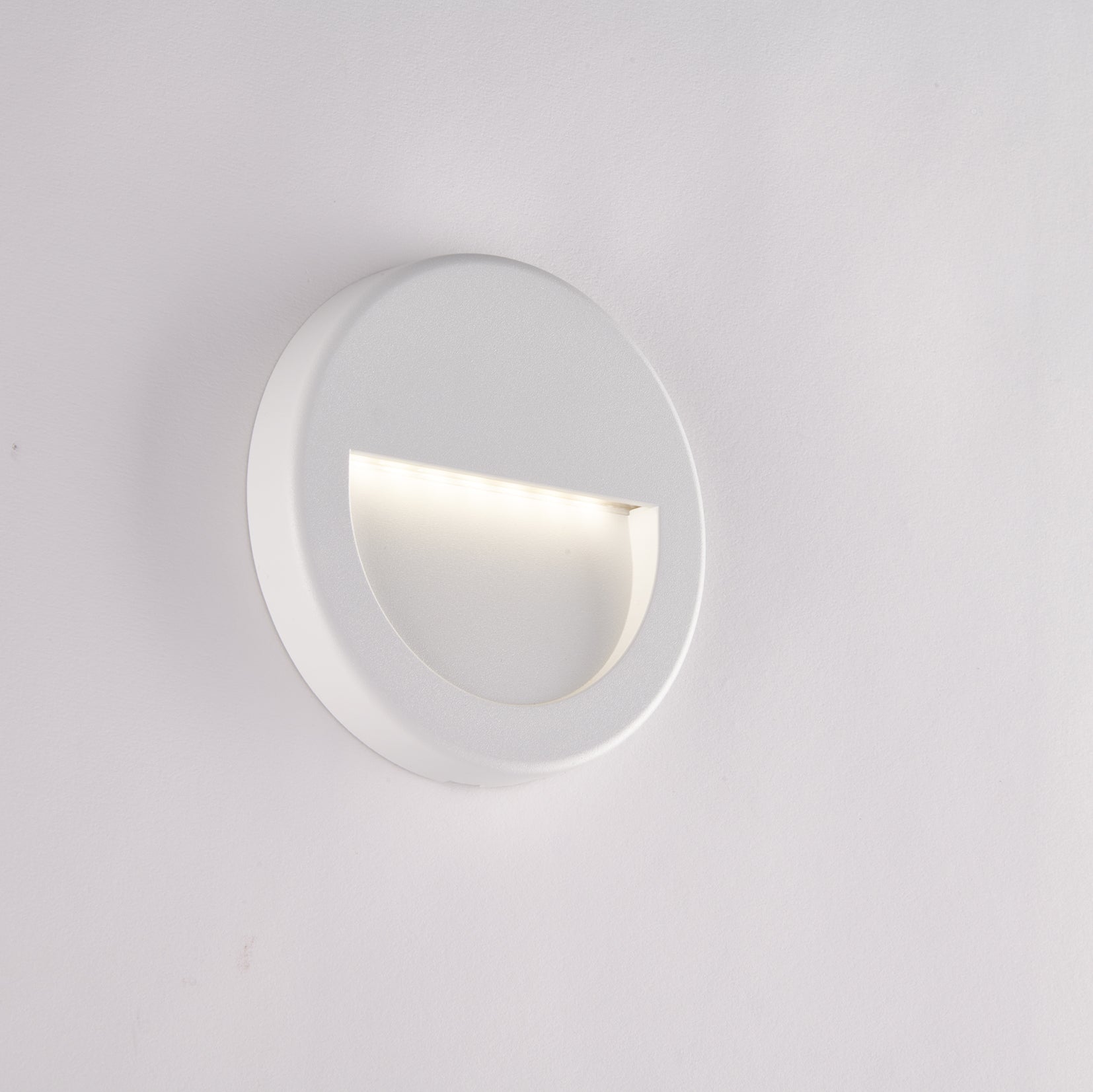 Applique segnapassi per esterni LED SMILE, compatibile con cassetta 502E - FT-FeelThe