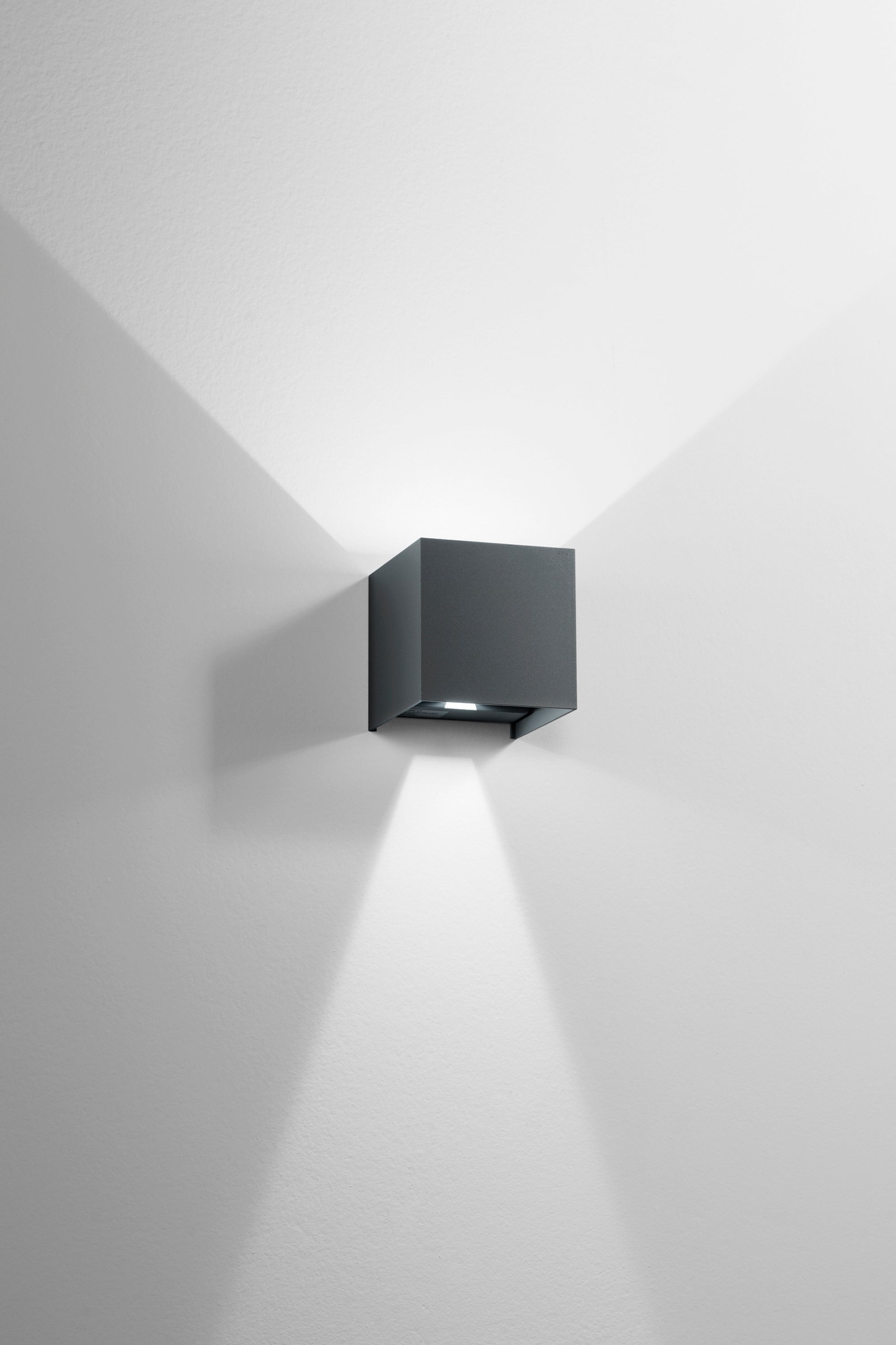 Applique LED ALFA in alluminio | FT Feel The