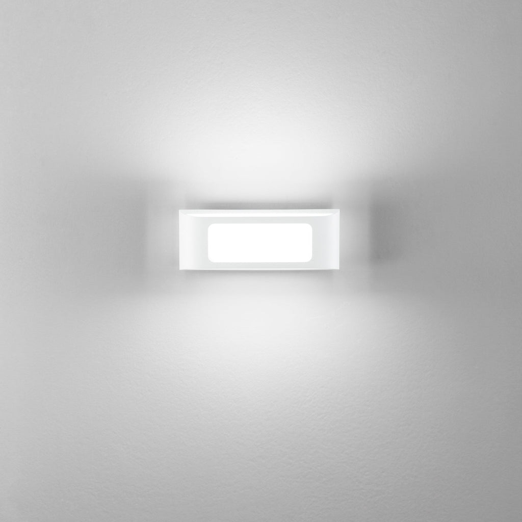 DESERT LED outdoor wall light in CCT aluminum