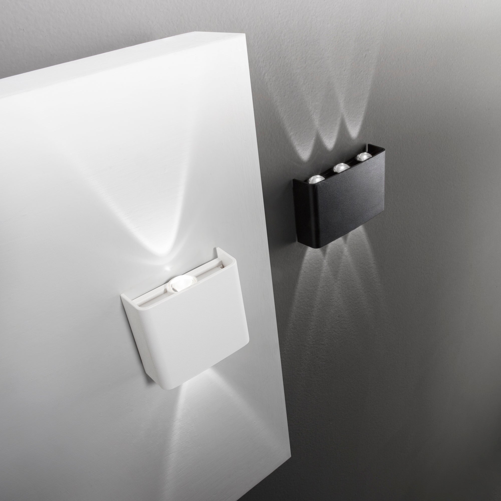 Applique da esterno KLEIN in policarbonato LED - FT-FeelThe