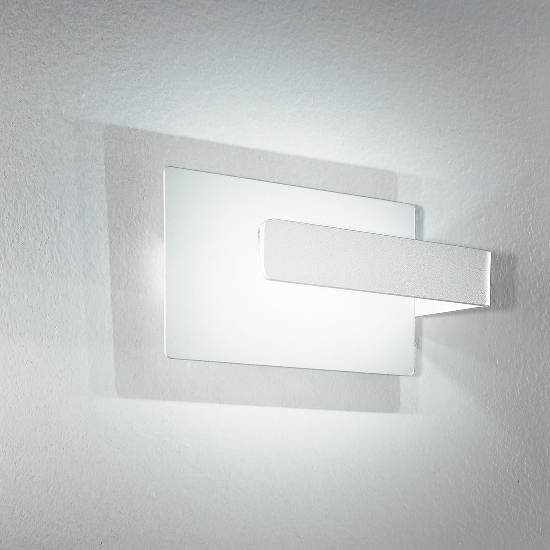 Applique LED LAMBDA, luce calda - FT-FeelThe