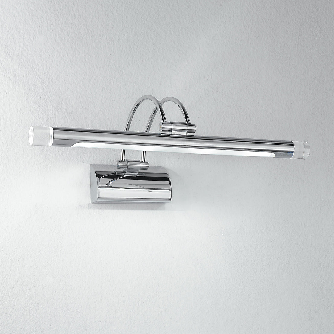 Applique LED SIGMA 4W in metallo cromato con diffusore orientabile, luce calda - FT-FeelThe