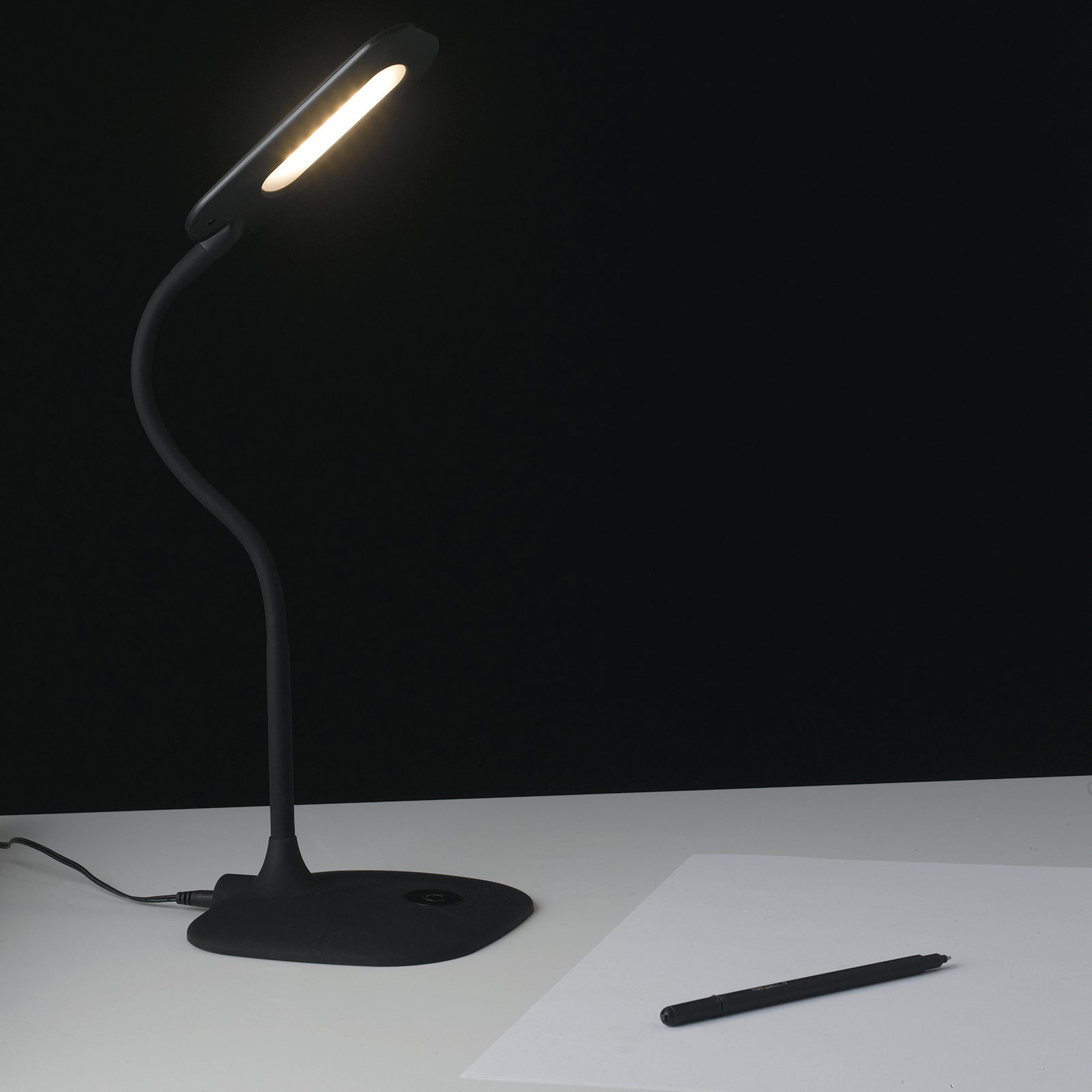 Lampada da lettura LED DARWIN bianca in metallo e silicone, flessibile e dimmerabile - FT-FeelThe