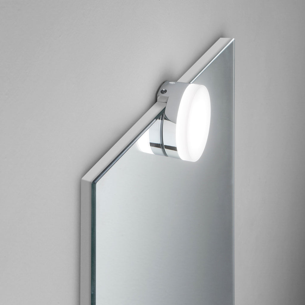 Applique LED da bagno DIVA con base cromata 4W 3000K 4,5 cm. - FT-FeelThe