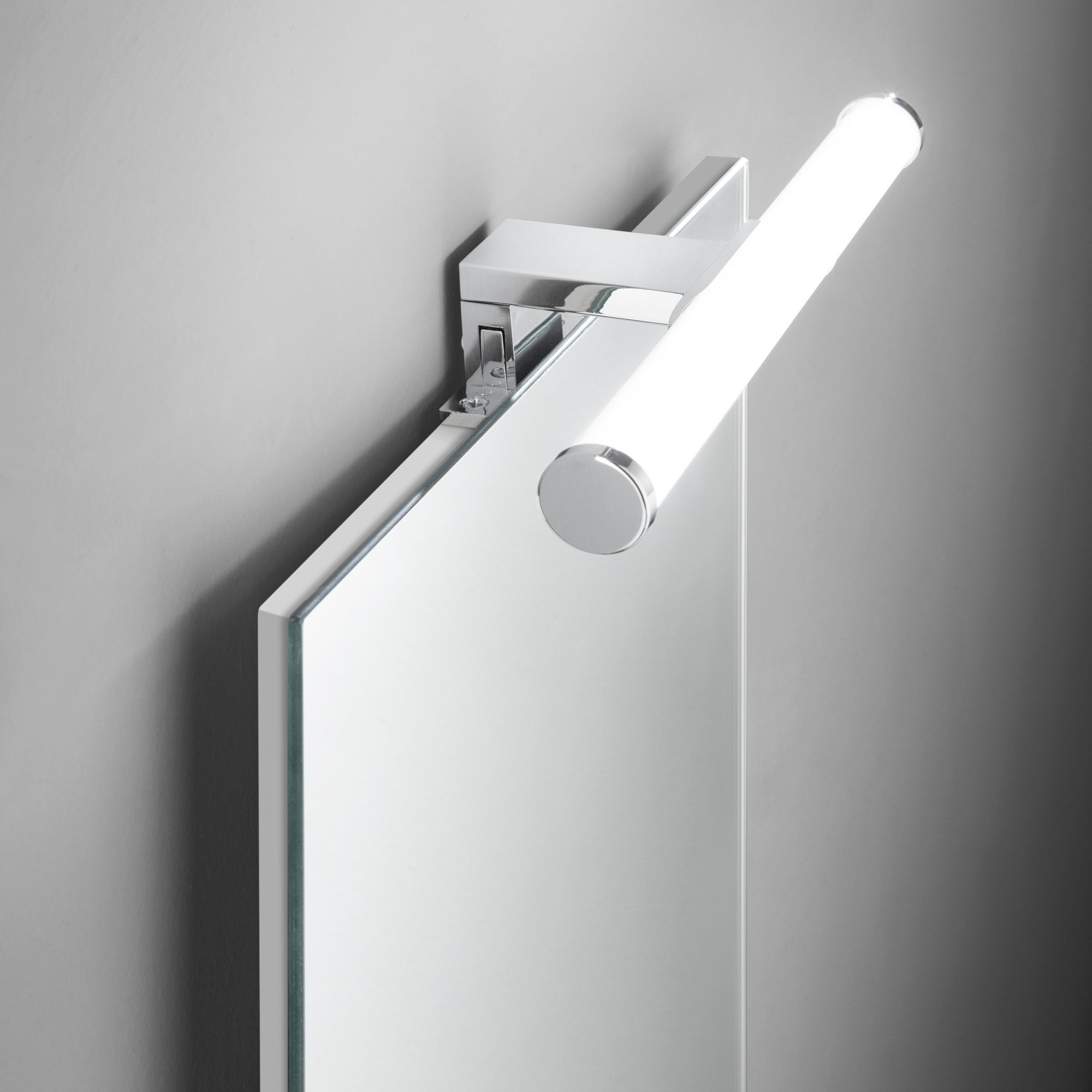 Applique LED da bagno YACHT in cromo 5W - FT-FeelThe