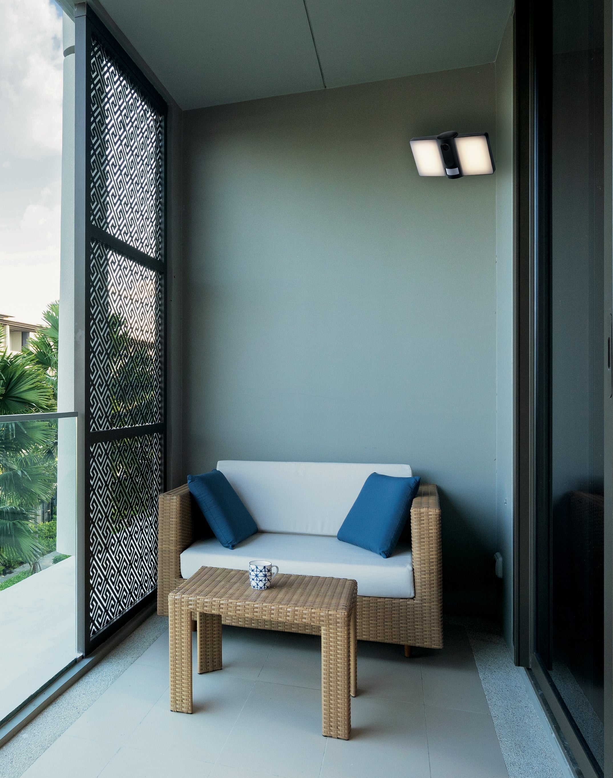 Proiettore LED Vysor 20W con telecamera di sicurezza con sensore integrata, funzione smart WIFI e VOICE CONTROL - FT-FeelThe